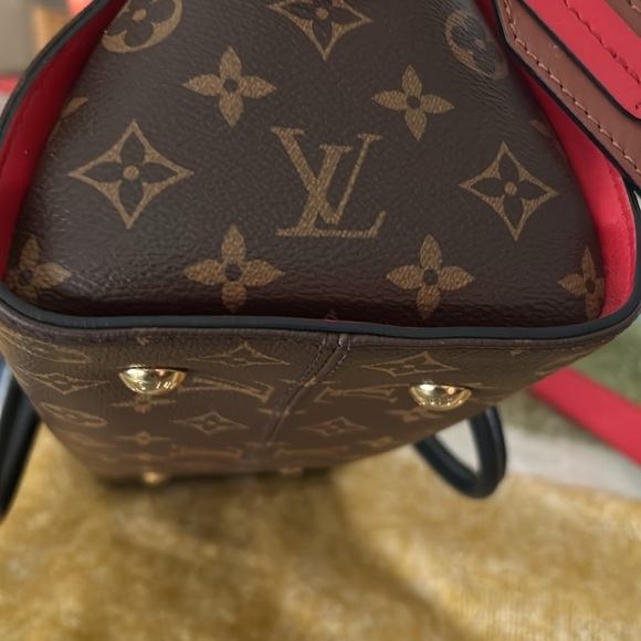 SOLD !!! / Louis Vuitton Truileres MM - Picture 9 of 17